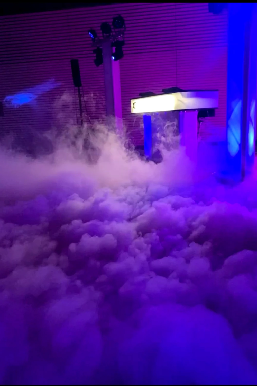 Rauch und Nebelmaschine von Cosmos Events auf Firmenfeier