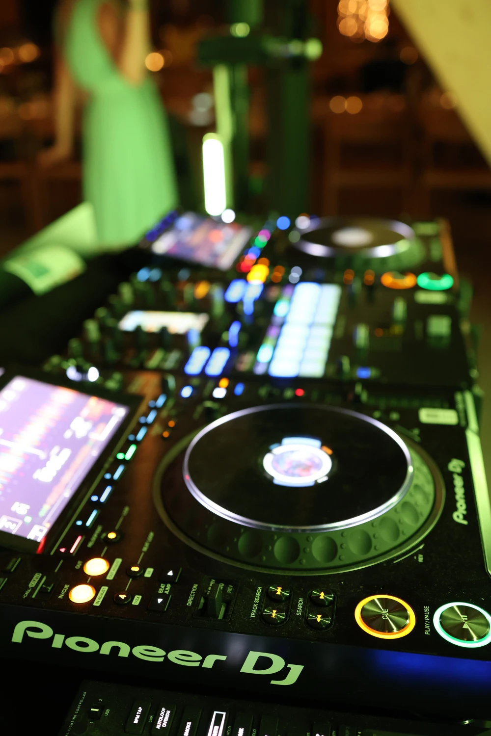 Mischpult von Cosmos Events DJs