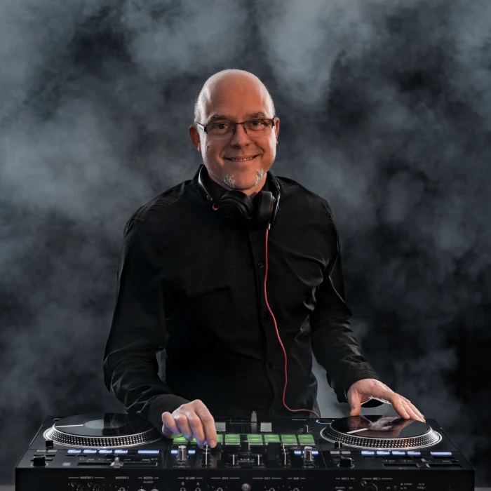 martin-als-dj-mk-von-cosmos-events Martin als DJ MK von Cosmos Events